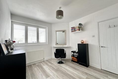 Ground Floor Bedroom / Reception