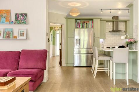 Kitchen / Family Room