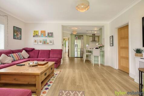 Kitchen / Family Room