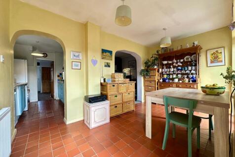 Breakfast Room