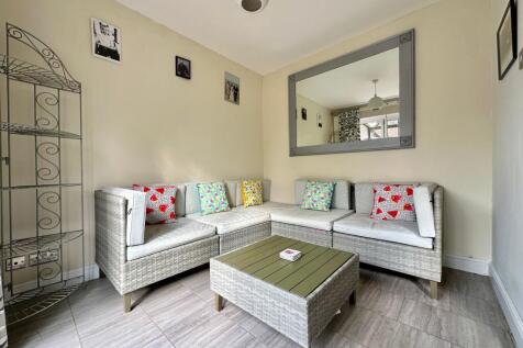 Breakfast Room