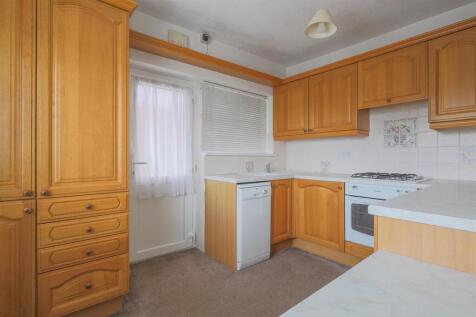 Kitchen 002.jpg