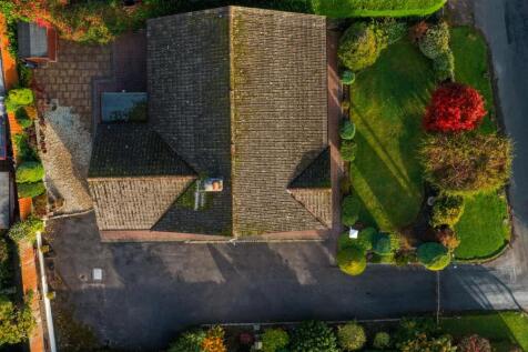 dji_fly_20251012_093838_0004_1760261932658_photo.j