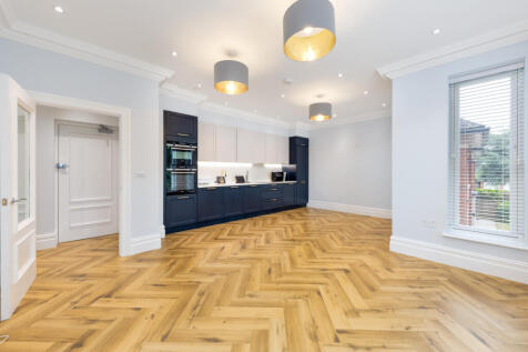 Ivy Court F5-02