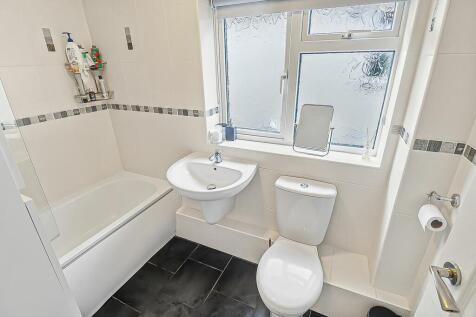 First Floor Bathroom