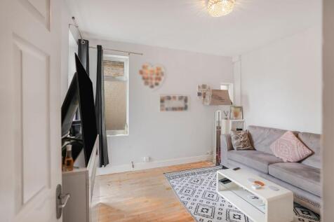 Dining/Sitting Room