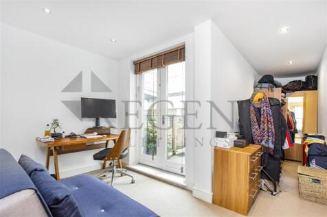Bedroom/Studio 