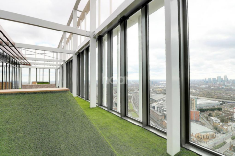 Roof terrace 