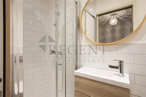 Main en-suite