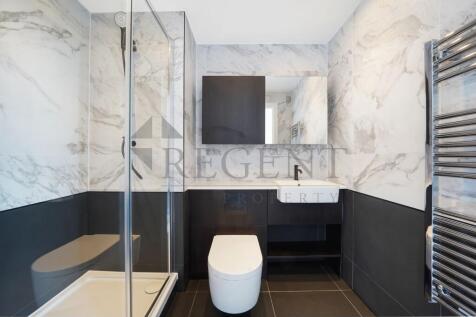 Main en-suite