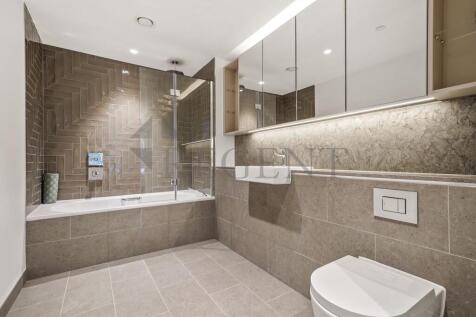 Main ensuite