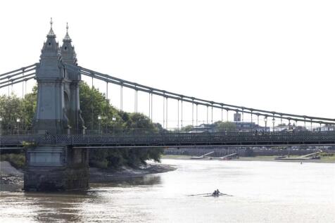 Hammersmith Bridge