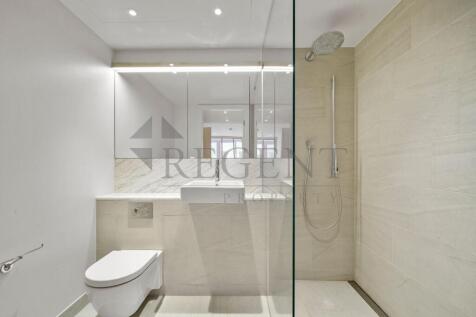 Main ensuite