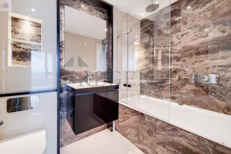 Main en-suite
