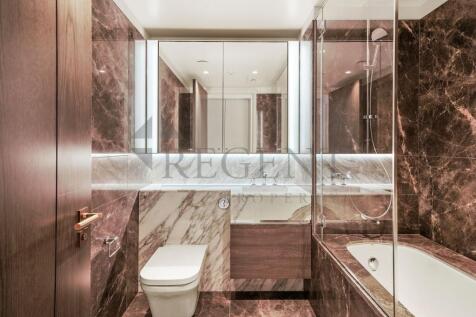 Main ensuite