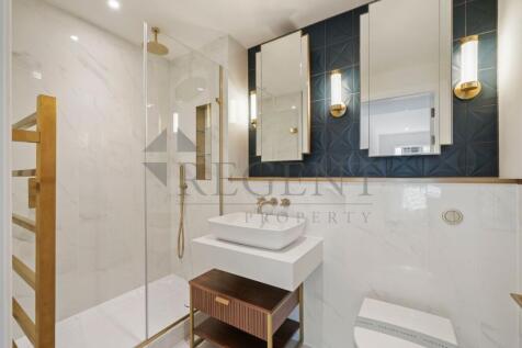 Main ensuite