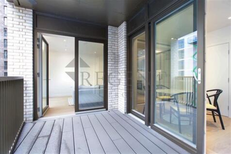 Balcony entrance