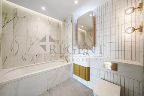 Main en-suite