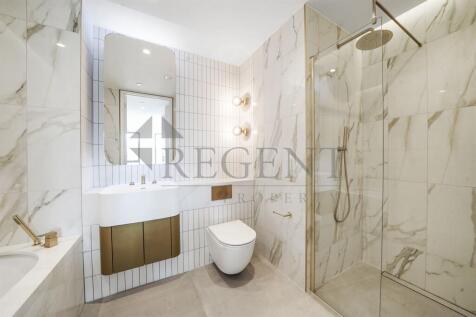 Main en-suite