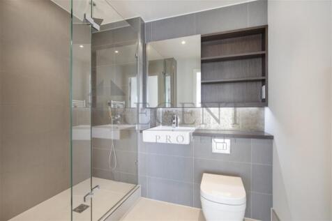 Main en-suite