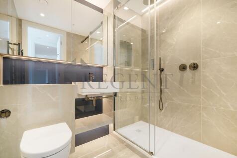 Main en-suite