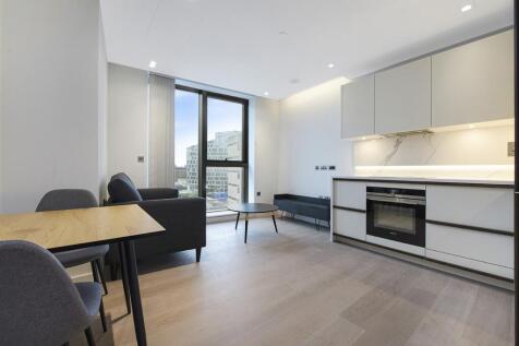 Kitchen &amp; Dining