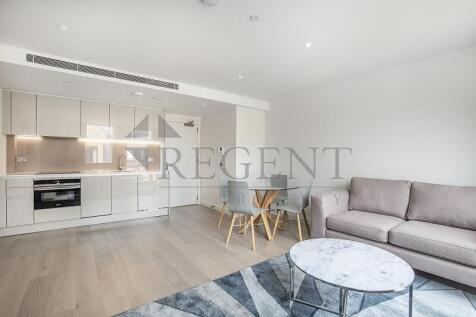 Dining/Living room w