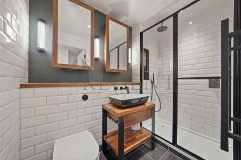 En-suite 2