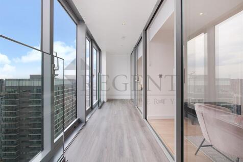 Balcony with Sunroom