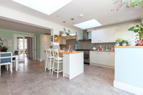Family Kitchen