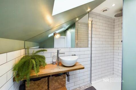 Shower Room / W.C