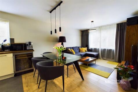 Living Area Extra Photo