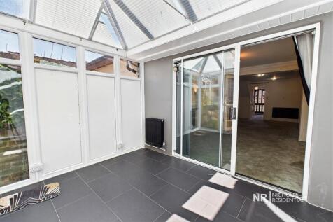 Conservatory Extra Photo