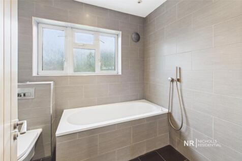 Bathroom Extra Photo