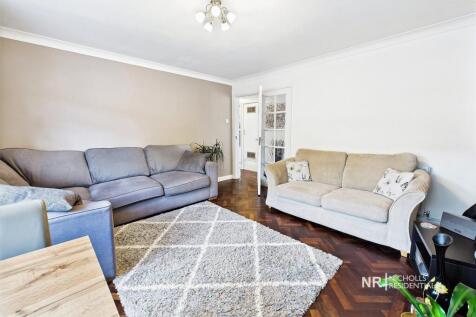 Lounge/Dining Room Extra