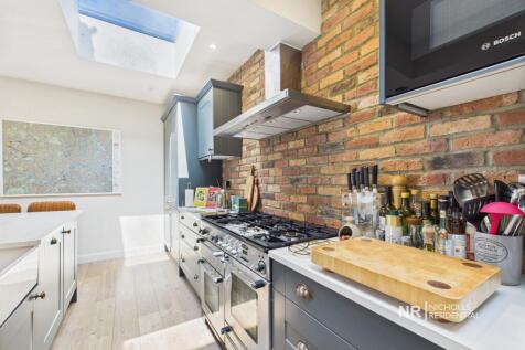 Kitchen Area Extra Photo 2