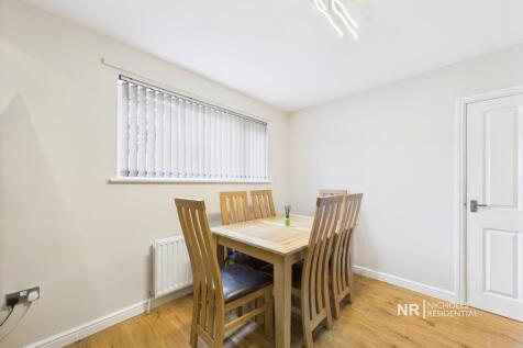Dining Room Extra Photo