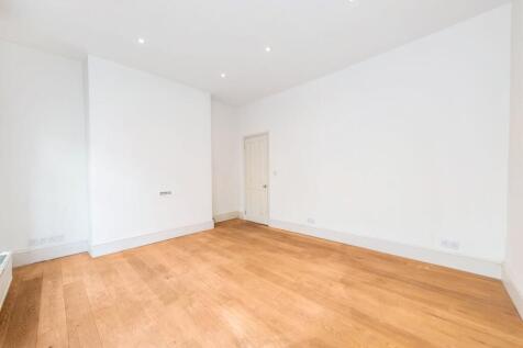 Daniel_Watney20b_Caledonian_road3.jpg