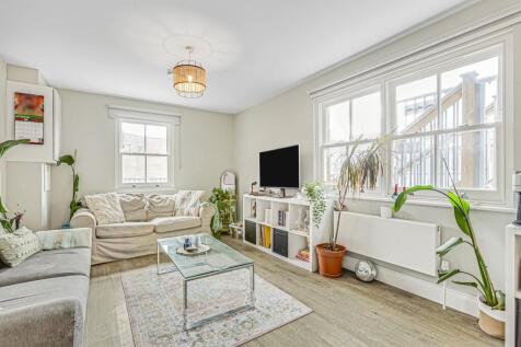 Daniel_Watney121a_Putney_High_Street11.jpg