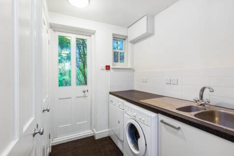 Daniel_Watney382_St_John_Street18.jpg