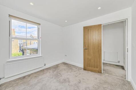Daniel_Watney__Frobisher_Street__SE10_9XB_23.jpg