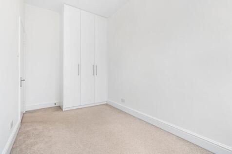 DW62b_Chichele_Road__London__NW2_3DD11.jpg