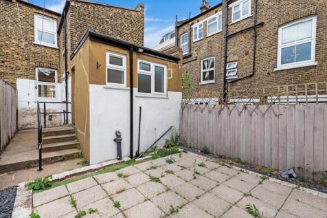 Daniel_Watney21_Frobisher_Street10.jpg
