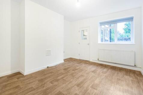 Woodlands Park Road |gallery