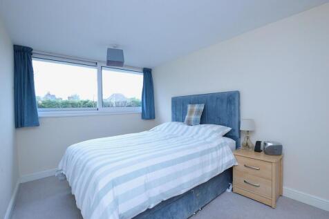 Bed 1