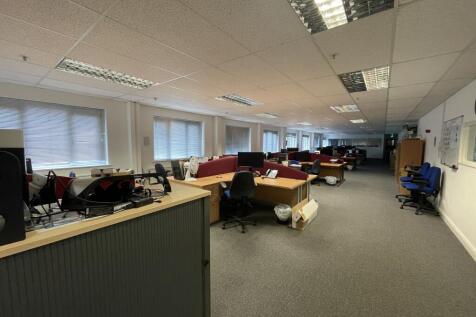 Unit 1 Broad Ground Road