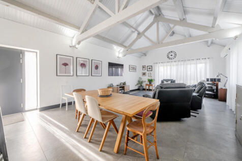 1349019-15-68baa7...