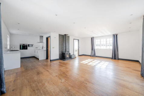 1349019-3-68baa61...