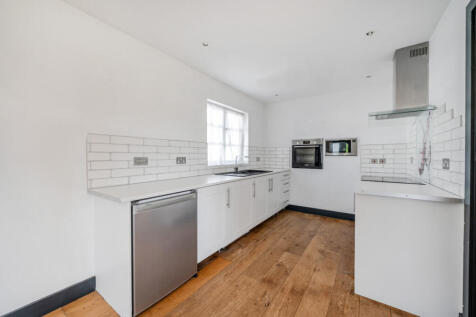 1349019-4-68baa62...