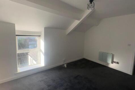 WhatsApp Image 2025-12-02 at 11.28.14 (2).jpeg